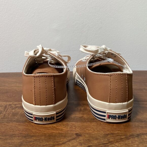 Tan pro ked New Unisex- 7.5 Men/9 Women - Picture 4 of 8